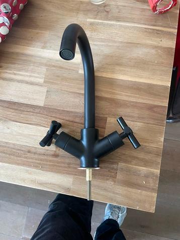 AquaVive Wastafelkraan Rosali Zwart - Nieuw beschikbaar voor biedingen