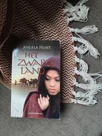 A. Elwell Hunt - Het zwarte land, Ophalen of Verzenden, Zo goed als nieuw, A. Elwell Hunt
