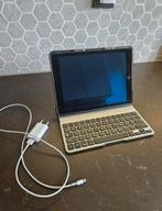 iPad Air 2 + Belkin Toetsenbord, Gebruikt, 32 GB, Apple iPad Air, Grijs