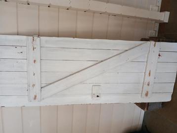 Antieke brocante houten Franse poort beschikbaar voor biedingen