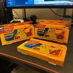 Pokemon Back to School pencil case 2023 - 2 booster packs, Hobby en Vrije tijd, Verzamelkaartspellen | Pokémon, Ophalen of Verzenden