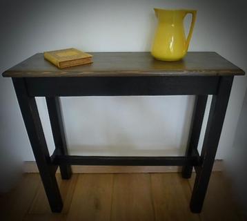 Gesleten zwart bruin brocante bankje/kruk/landelijk/vintage beschikbaar voor biedingen