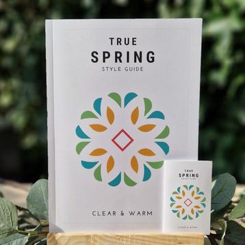 True Spring Style Guide + Pocket Guide beschikbaar voor biedingen