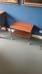 Pastoe trolley tv tafel, Ophalen, Gebruikt, 50 tot 100 cm, 25 tot 50 cm