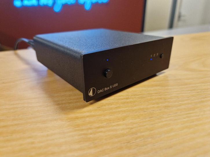 ✅ Pro-Ject DAC Box S USB – compacte DAC, topstaat, Audio, Tv en Foto, Converters, Zo goed als nieuw, Ophalen of Verzenden