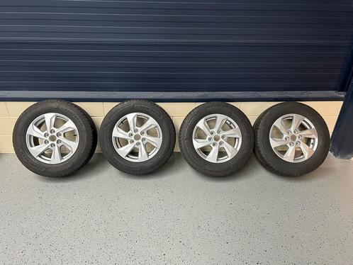 NIEUWE Originele Ford 16 inch lm-velgen nieuwe zomerbanden, Auto-onderdelen, Banden en Velgen, Banden en Velgen, Zomerbanden, 16 inch