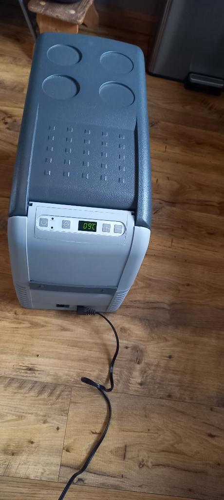 Waeco Dometic compressor koelbox CF 25, Caravans en Kamperen, Koelboxen, Gebruikt, Koelbox, Compressor, Ophalen of Verzenden