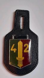DT hanger 42 bataljon Limburgse jagers, Verzamelen, Militaria | Algemeen, Ophalen of Verzenden, Landmacht, Nederland, Embleem of Badge