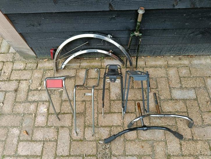 Fiets Onderdelen - Diverse, Fietsen en Brommers, Fietsonderdelen, Gebruikt, Algemeen, Spatbord, Ophalen of Verzenden