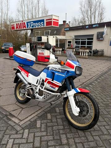 Klassieke motoren gezocht! Inkoop alle merken/modellen! beschikbaar voor biedingen