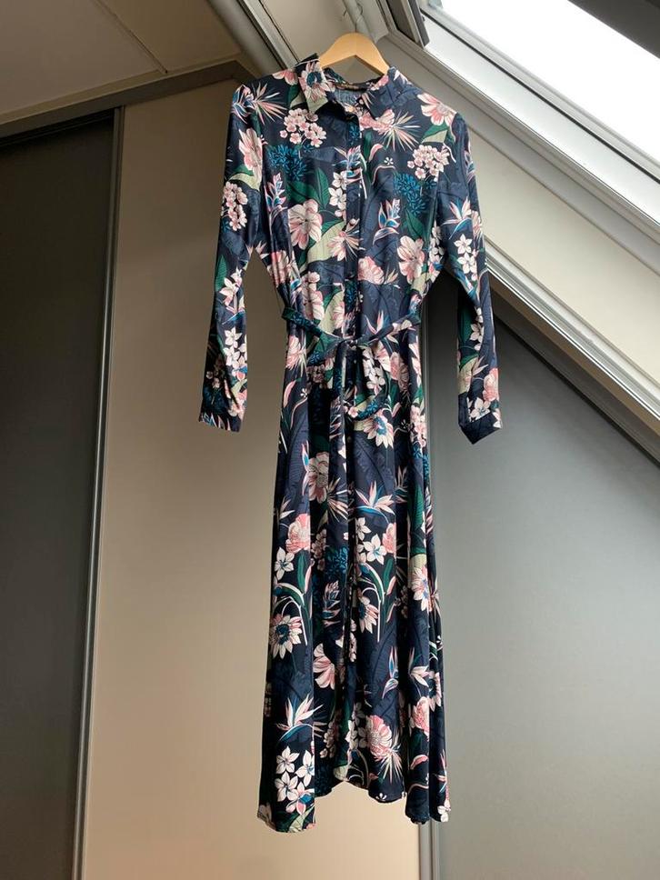 Jurk Supertrash maat 38/40, Kleding | Dames, Jurken, Zo goed als nieuw, Zwart, Ophalen of Verzenden