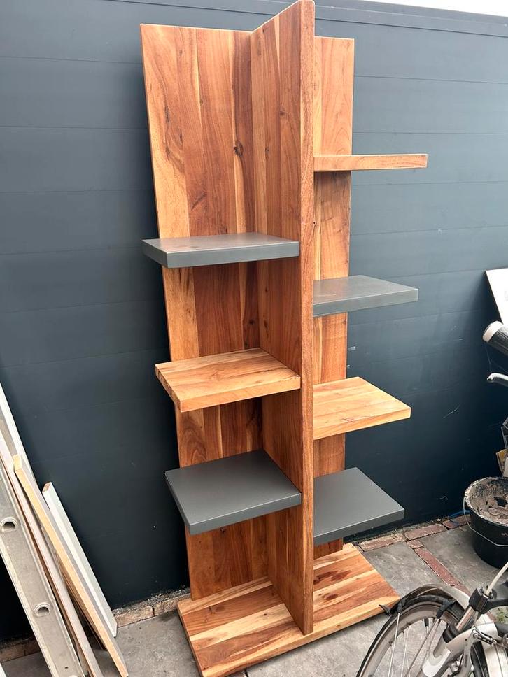 H&H Vrijstaande Kast met Planken – Massief Hout, Huis en Inrichting, Kasten | Boekenkasten, Zo goed als nieuw, 50 tot 100 cm, 150 tot 200 cm