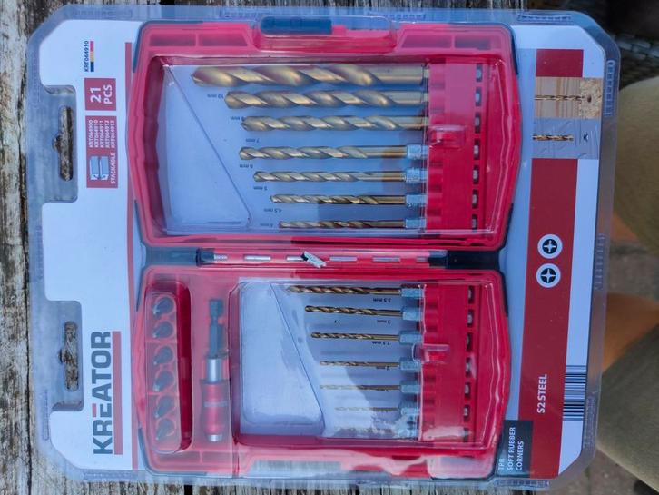 Complete borenset - Nieuw in verpakking!, Doe-het-zelf en Verbouw, Gereedschap | Handgereedschap, Ophalen of Verzenden