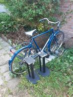 Oud staal: speakerstandaards Kef, Fietsen en Brommers, Fietsen | Heren | Herenfietsen, Ophalen, Gebruikt, Overige merken