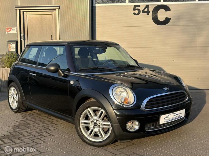 Mini Cooper one 1.6 zwart stoelverwarming/parkeer sensoren, Auto's, Mini, Bedrijf, Te koop, One, ABS, Airbags, Airconditioning