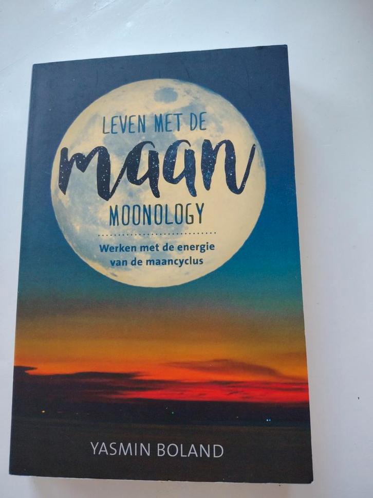 Leven met de Maan - Zo goed als nieuw!, Boeken, Esoterie en Spiritualiteit, Zo goed als nieuw, Achtergrond en Informatie, Astrologie