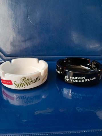 Asbak Peter Stuyvesant €9,95 + Roken toegestaan €6,95 . beschikbaar voor biedingen