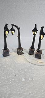 Lemax luville lantaarnpalen 2 kerstdorp kerst Dickensville, Ophalen of Verzenden