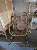 Gratis schommelstoel, Huis en Inrichting, Stoelen, Ophalen of Verzenden, Zo goed als nieuw, Eén