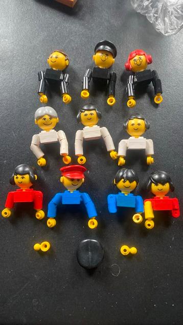 Lego duplo homemaker poppetjes 10 stuks €3,00 beschikbaar voor biedingen