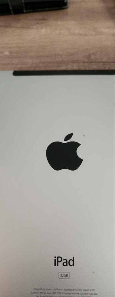 iPad 1e generatie 32GB - Defect, Computers en Software, Apple iPads, Gebruikt, Apple iPad, Wi-Fi, 10 inch, 32 GB, Ophalen of Verzenden