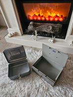 Twee vintage geldkisten, Ophalen of Verzenden, Gebruikt, Brandkast