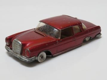 Mercedes 220SE beschikbaar voor biedingen