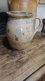 Antieke aardewerken kruik met blauwe decoratie, Antiek en Kunst, Ophalen of Verzenden