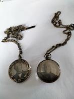 2 antieke dubbelzijdig medaillon hangers., Sieraden, Tassen en Uiterlijk, Antieke sieraden, Ketting, Verzenden