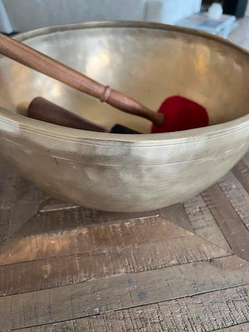 Tibetaanse klankschaal 30 CM beschikbaar voor biedingen