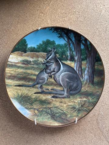 W.S. George Verzamelbord 'Last of Their Kind' beschikbaar voor biedingen