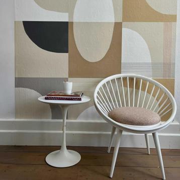 Circle chair beschikbaar voor biedingen