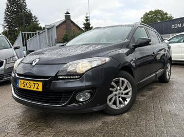 Renault Mégane Estate 1.5 DCI BOSE LEER/PANO/CAMERA/CLIMATE beschikbaar voor biedingen