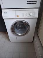 Miele Novotronic W8535, 4 tot 6 kg, Ophalen, Gebruikt, 85 tot 90 cm