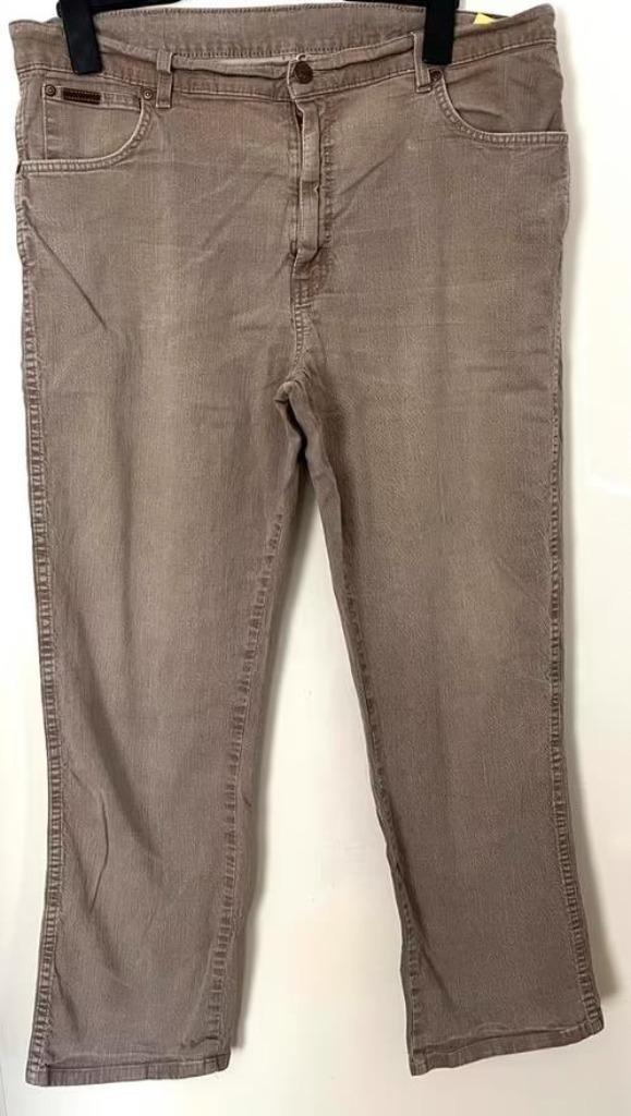 Wrangler beige jeans stretch maat 40, Kleding | Heren, Spijkerbroeken en Jeans, Zo goed als nieuw, W40 - W42 (confectie 56/58)