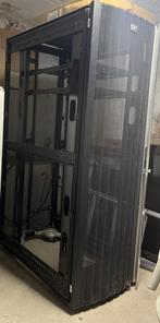 HP Serverkast - gebruikt maar in goede staat, Ophalen, Refurbished, Geperforeerd, Plaatstaal