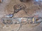 Dashboard barkas framo, Ophalen