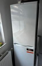 Indesit koelkast, Zonder vriesvak, Ophalen of Verzenden, Zo goed als nieuw, 45 tot 60 cm