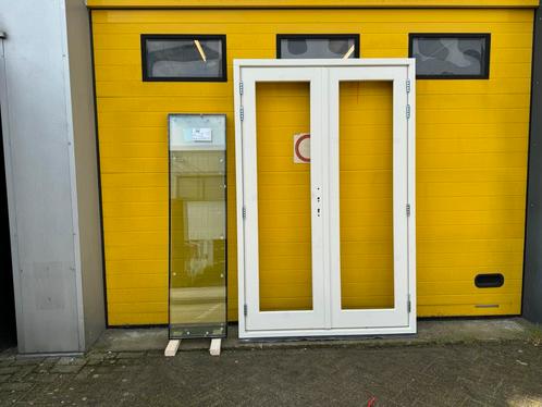 Open slaande deuren met HR++ gelaagd glas, Doe-het-zelf en Verbouw, Kozijnen en Schuifpuien, Nieuw, Deurkozijn, Hout, 150 tot 225 cm