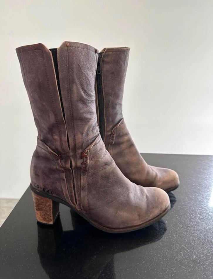 Red Rag kort dames laarsje maat 37 geschuurd bruin leer, Kleding | Dames, Schoenen, Gedragen, Lage of Enkellaarzen, Bruin, Ophalen of Verzenden
