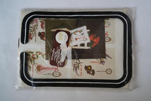 Thea Gouverneur juni Budlea - vlinder linnen borduurpakket, Hobby en Vrije tijd, Borduren en Borduurmachines, Nieuw, Borduurpakket