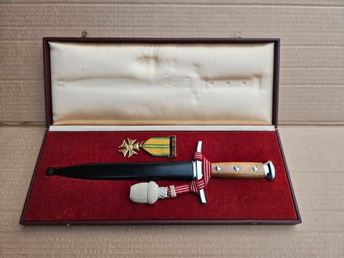 Zwitserse officiers dolk M1943, presentatie geschenk., Verzamelen, Militaria | Algemeen, Luchtmacht, Mes of Dolk, Overige gebieden
