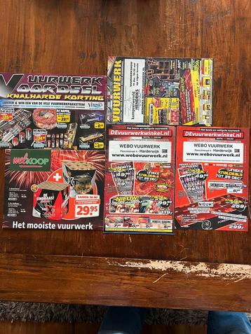 Vuurwerk folders 35 stuks beschikbaar voor biedingen