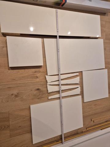 Ikea Wandplank Systeem - Wit beschikbaar voor biedingen