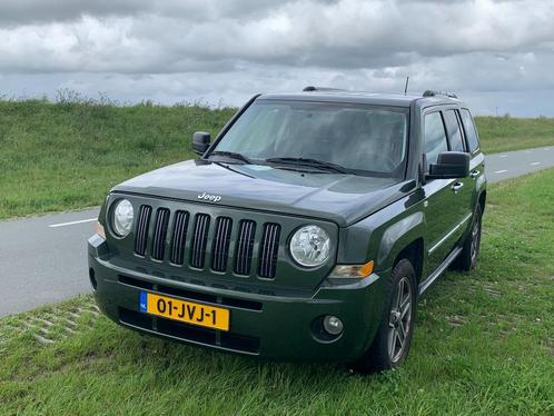 Jeep Patriot 2.4 CVT 2009 Groen, Auto's, Jeep, Particulier, Patriot, 4x4, Airbags, Airconditioning, Alarm, Centrale vergrendeling