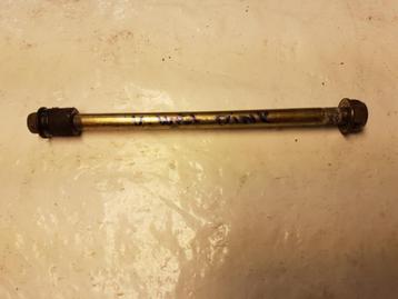 Voorwielas Kymco Dink 44301-KCX-9000 gebruikt beschikbaar voor biedingen