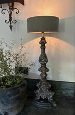 Houtsnijwerk lamp zonder de kap sober sleets imperfect, Huis en Inrichting, Ophalen of Verzenden, Zo goed als nieuw, Minder dan 50 cm