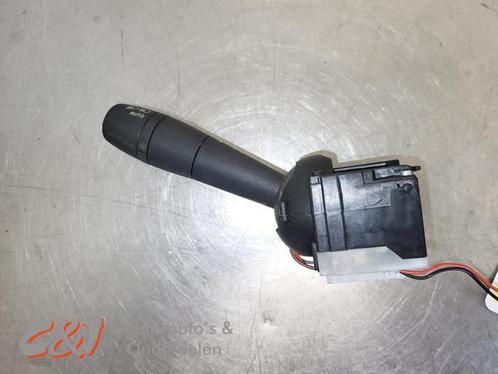Richtingaanwijzer Schakelaar van een Renault Trafic, Auto-onderdelen, Dashboard en Schakelaars, Renault, Gebruikt, 3 maanden garantie