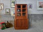 Dyrlund Deens Design Hoek Vitrine Kast | Teak Vitrinekast, Huis en Inrichting, Gebruikt, 100 tot 150 cm, Ophalen of Verzenden