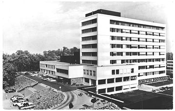 958391	Utrecht	1971 Wederopbouw Ziekenhuis	Oudenrijn	Postzeg beschikbaar voor biedingen
